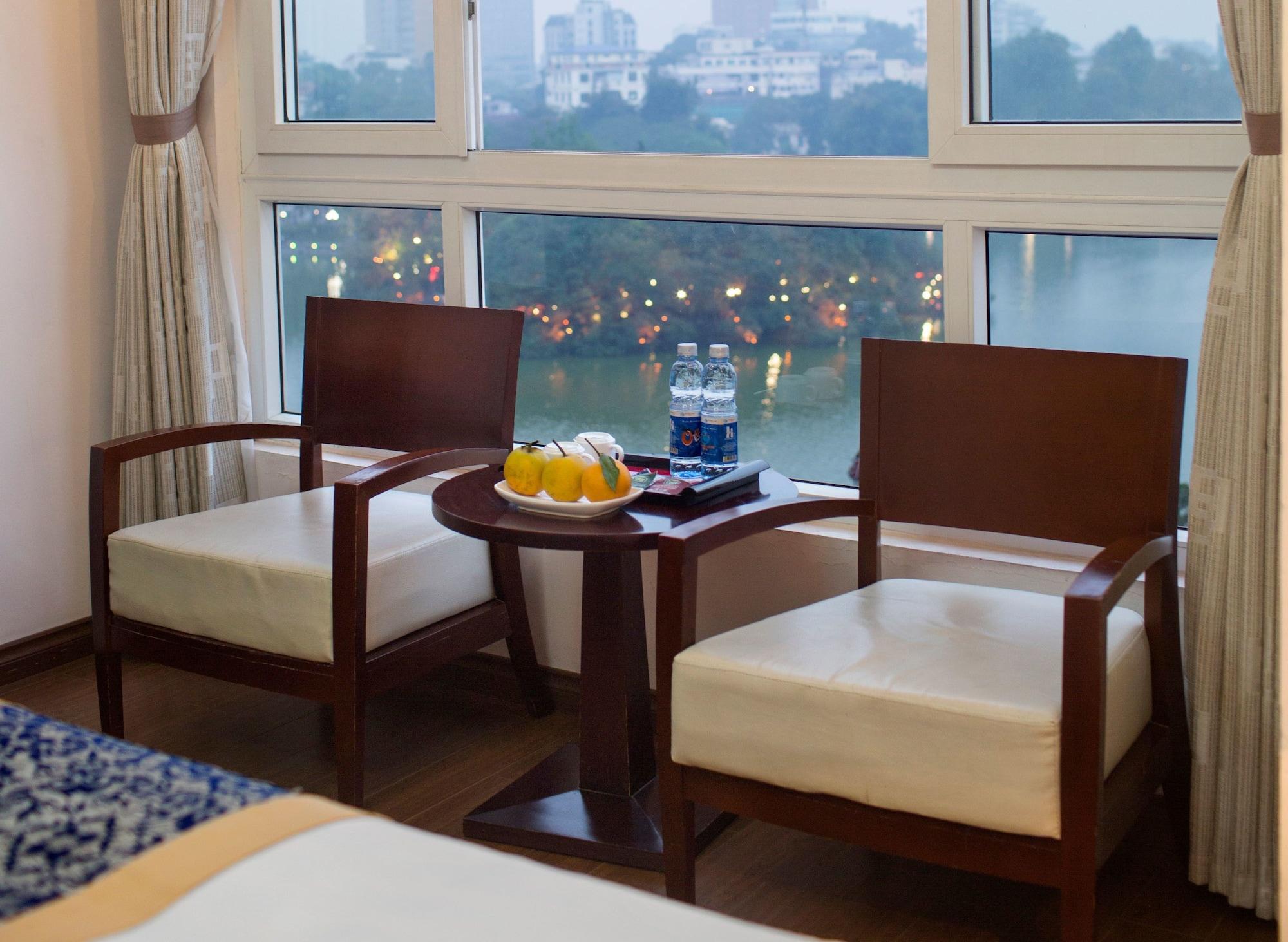 Lakeside Palace Hotel Hanoi Exterior photo