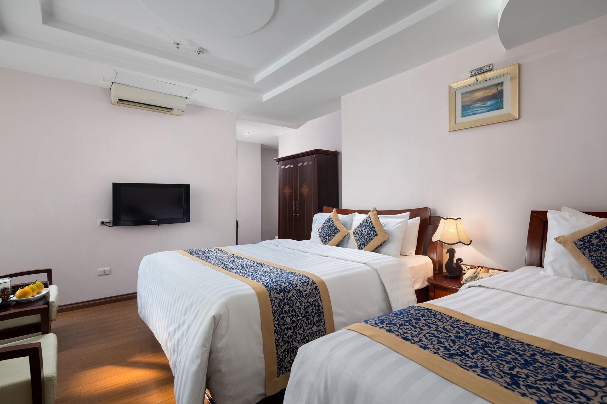 Lakeside Palace Hotel Hanoi Exterior photo
