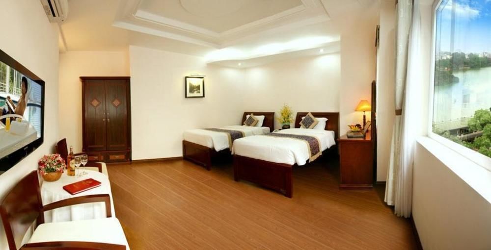 Lakeside Palace Hotel Hanoi Exterior photo