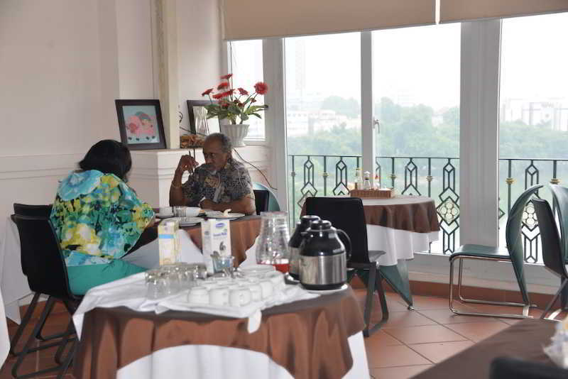 Lakeside Palace Hotel Hanoi Exterior photo